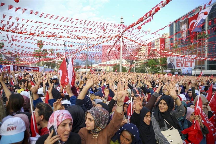 adana-miting.jpg